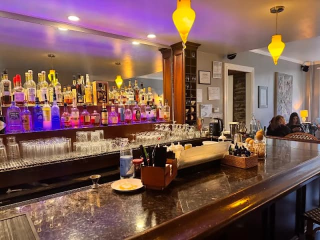 Stone Row Pub And Eatery