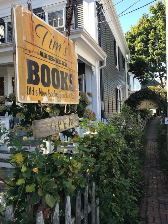 Tim's Used Books