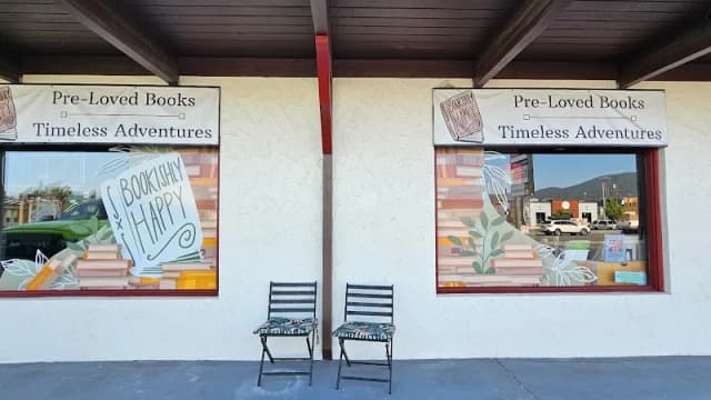 Bookishly Happy Used Book Store