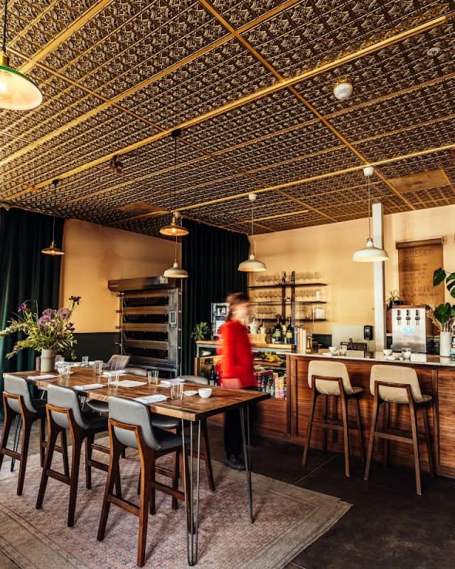Troubadour Bread & Bistro