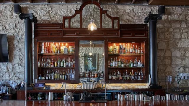 78624 The Bar
