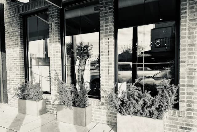 M. STUDIO