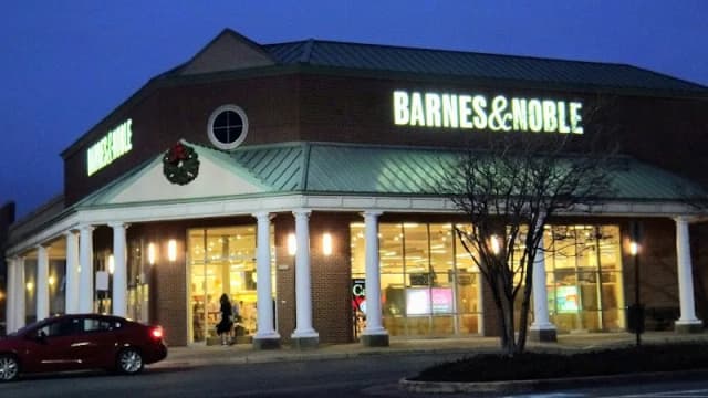 Barnes & Noble