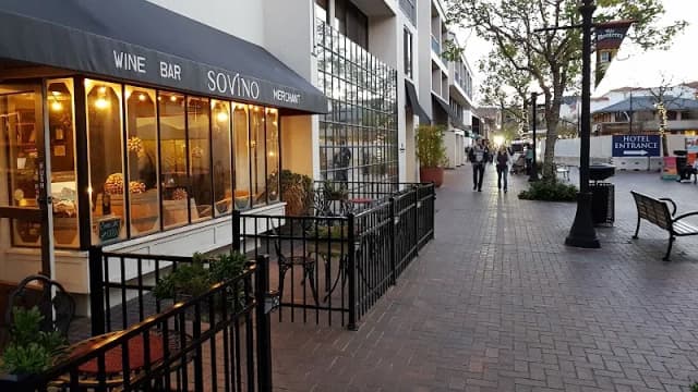 Sovino Wine & Beer Bar