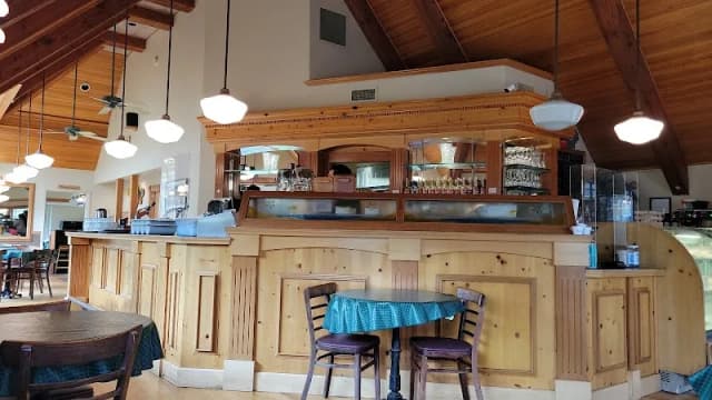 Lazy Susan Cafe