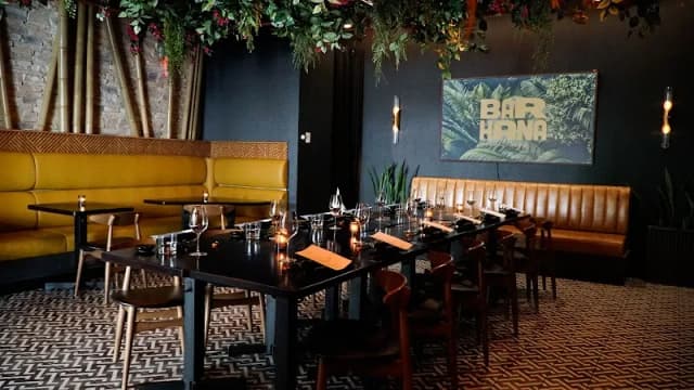 Bar Hana