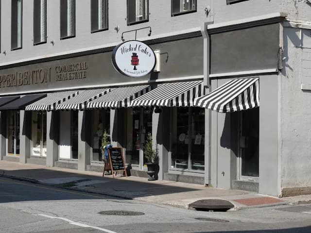 Wicked Cakes of Savannah, GA
