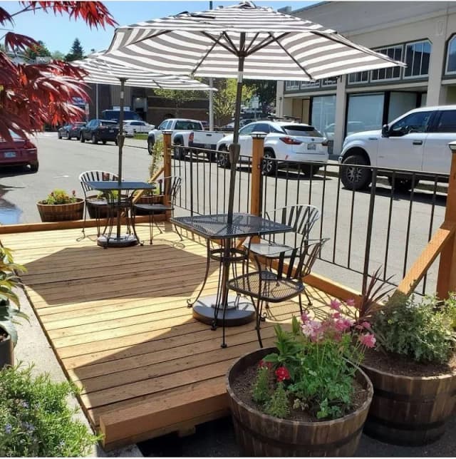 Green Door Cafe