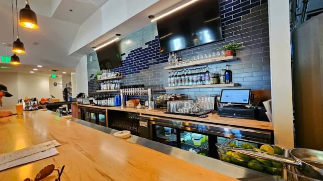 Noble Twist Taphouse