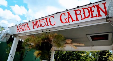 Cute spots in Abita Springs LA