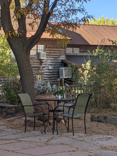 Cute spots in Taos NM